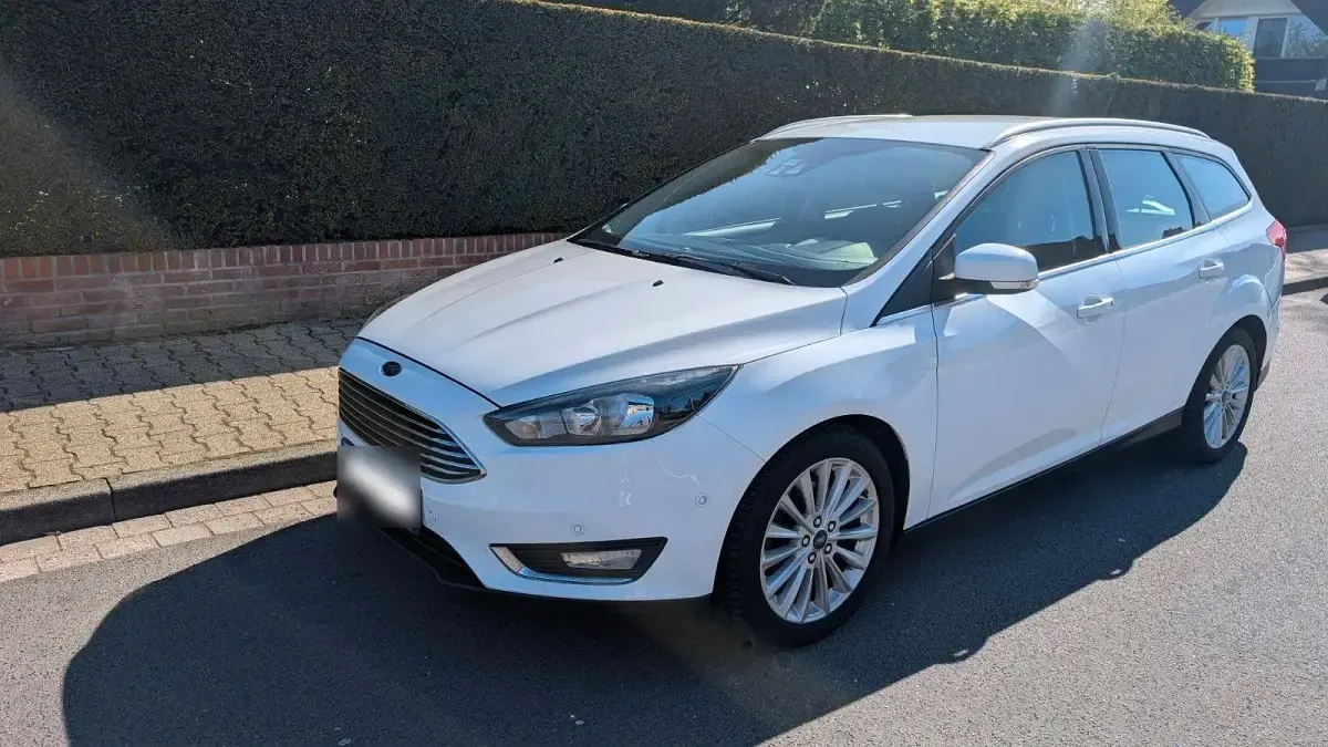 Second-hand Ford Focus Titanium 150 CP (110 kW) 2017 Alb Break