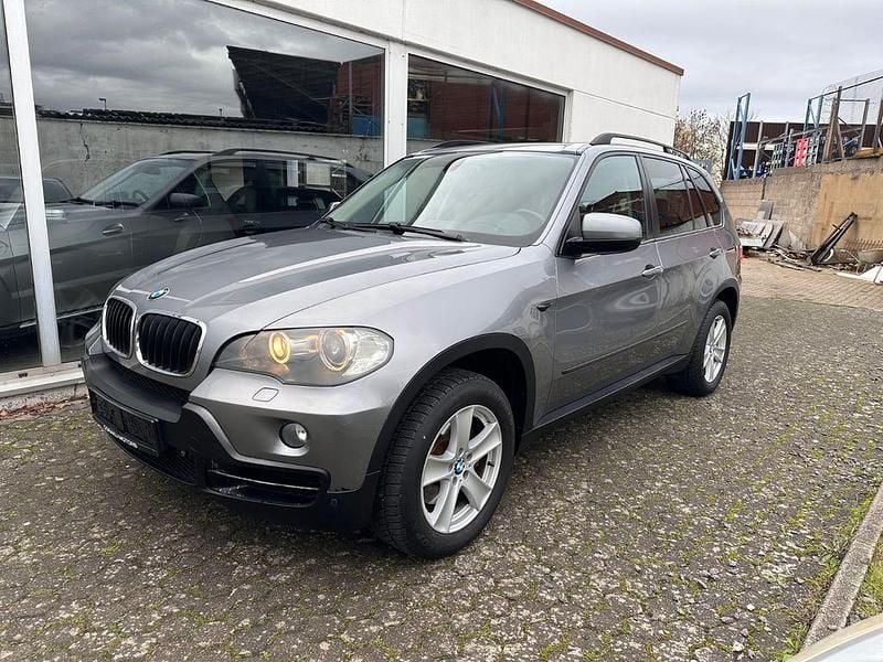 Grau Gebraucht 2007 BMW X5 SUV | 8.999 € (Fairer Preis) - Bild 1/4