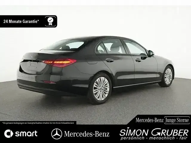 Gebraucht Mercedes C200 163 PS (119 kW) 2023 Schwarz Limousine