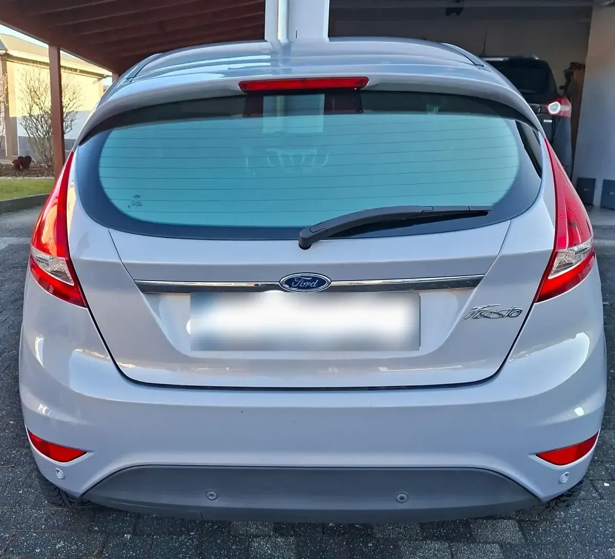 Gebraucht Ford Fiesta Titanium 82 PS (60 kW) 2011 Grau Kleinwagen