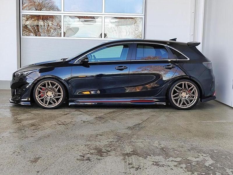 Gebraucht Kia Ceed 204 PS (150 kW) 2022 Schwarz Kleinwagen