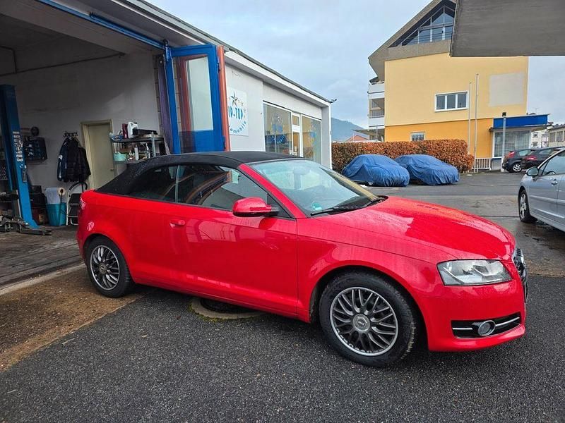 Gebraucht Audi A3 Cabriolet Ambition 105 PS (77 kW) 2010 Rot Cabrio