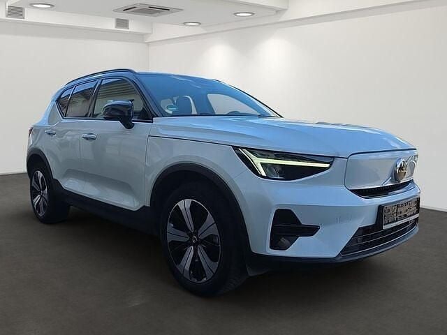 Gebraucht Volvo XC40 Core 169 kW (231 PS) 2022 Weiß (weiß) SUV