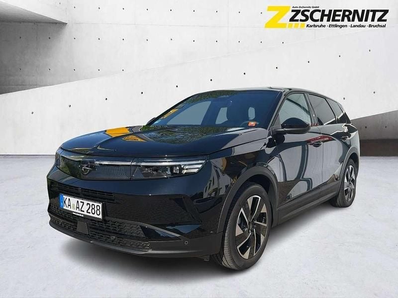 Lackierung schwarz perla nera/ Gebraucht 2025 Opel Grandland X SUV | 37.499 € (Teuer) - Bild 1/4