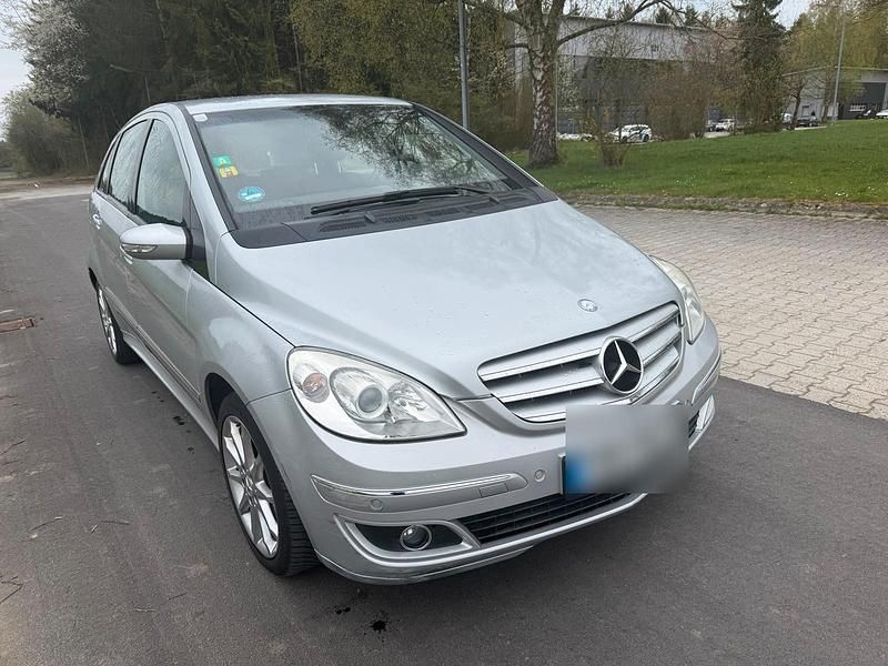 Gebraucht Mercedes B200 136 PS (100 kW) 2007 Grau Van / Kleinbus