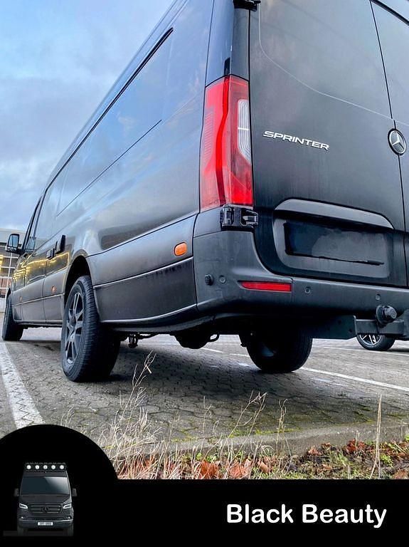 Gebraucht Mercedes Sprinter 170 PS (125 kW) 2020 Schwarz Van