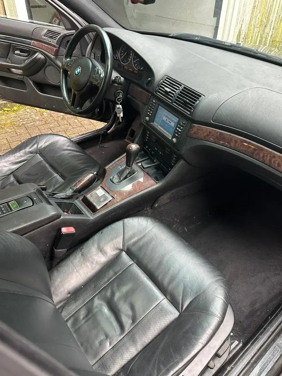 Gebraucht BMW 530 Exclusive 193 PS (141 kW) 2002 Schwarz Kombi