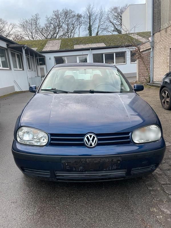 Gebraucht VW Golf IV 75 PS (55 kW) 2003 Blau Kleinwagen