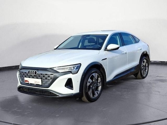 Gebraucht Audi Q8 Sportback e-tron Advanced Plus 300 kW (408 PS) 2024 Gletscherweiß metallic SUV