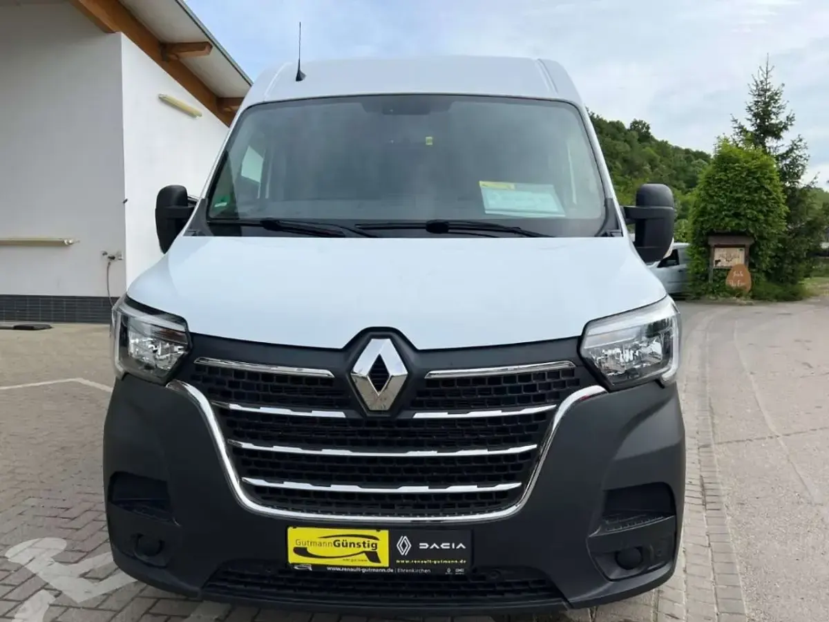 Gebraucht Renault Master Komfort 150 PS (110 kW) 2022 Mineral weiss Van / Kleinbus