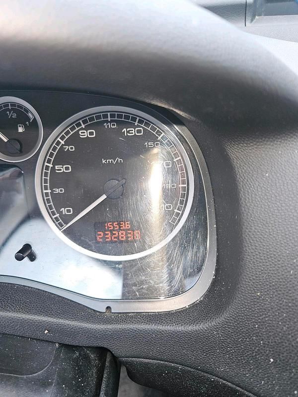 Gebraucht Peugeot 307 109 PS (80 kW) 2005 Violet Limousine