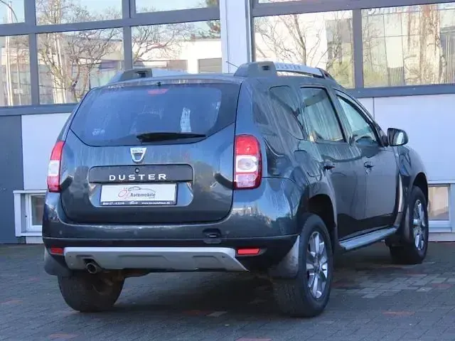 Używany Dacia Duster Prestige 125 KM (91 kW) 2017 Szary SUV