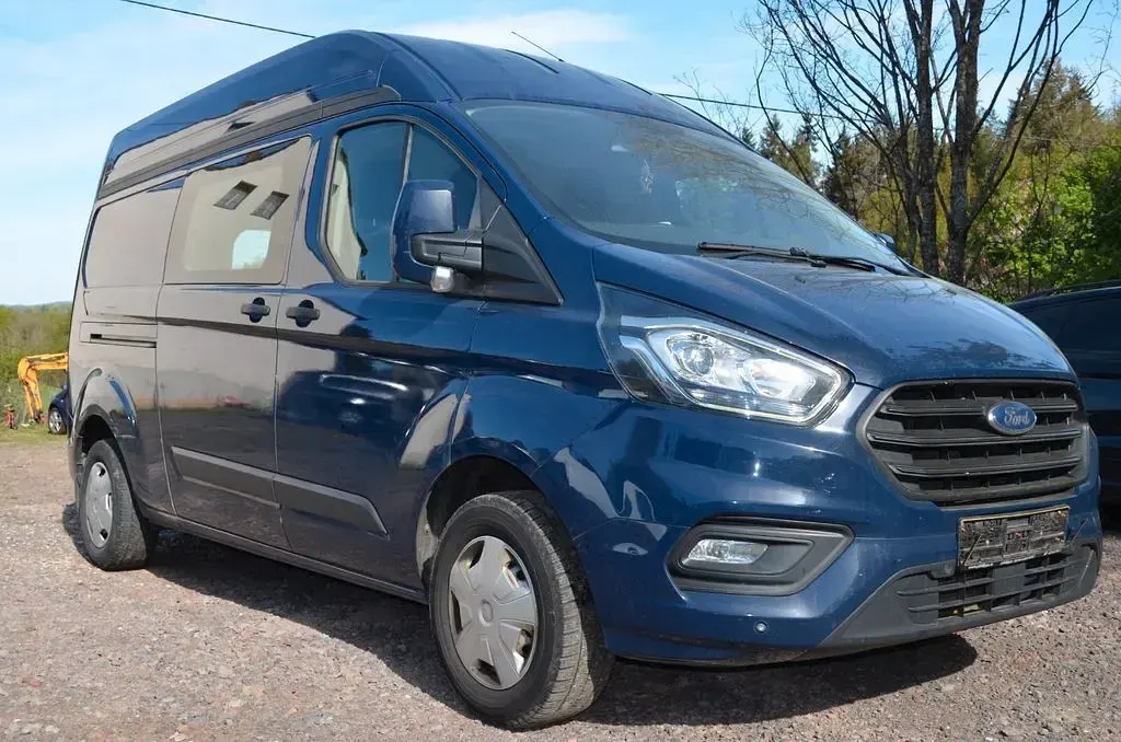 Gebraucht Ford 300 Trend 131 PS (96 kW) 2020 Blau Van / Kleinbus