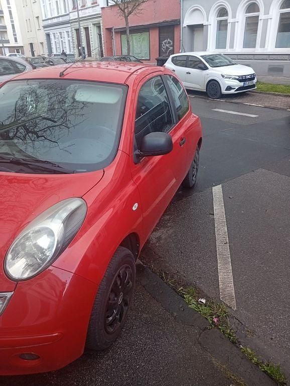 Gebraucht Nissan Micra 65 PS (47 kW) 2009 Rot Limousine