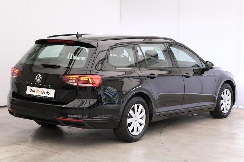 Używany VW Passat 120 KM (88 kW) 2019 Czarny Kombi