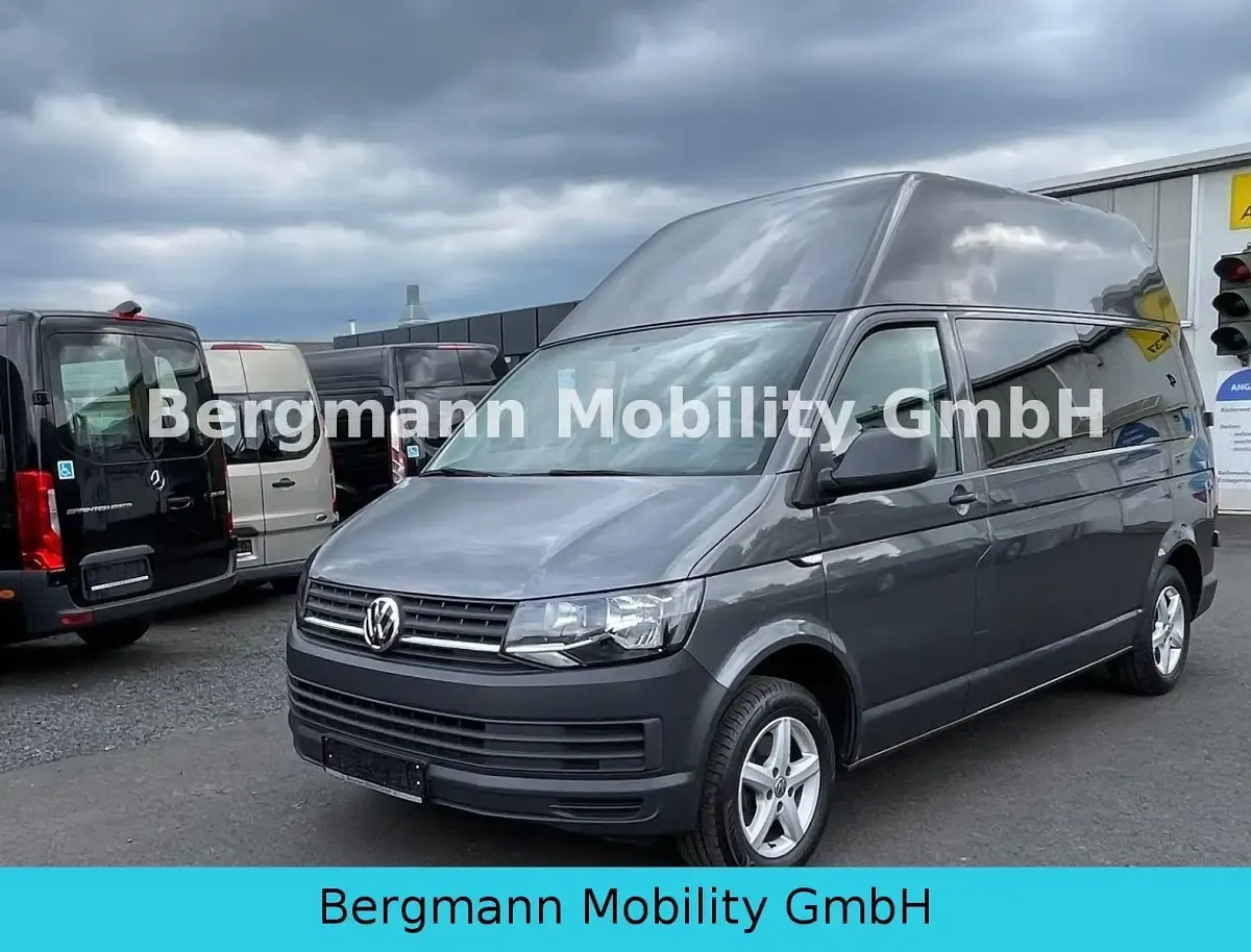 Używany VW Transporter 102 KM (75 kW) 2016 Szary Van