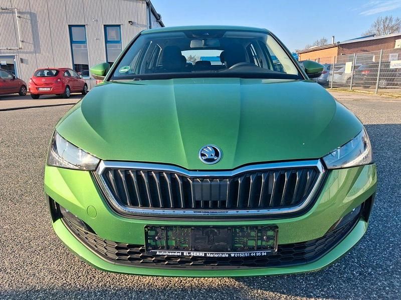Gebraucht Skoda Scala Active 95 PS (69 kW) 2020 Grün Kleinwagen