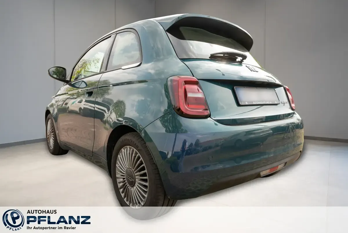 Gebraucht Fiat 500 65 PS (47 kW) 2026 Grün Kleinwagen