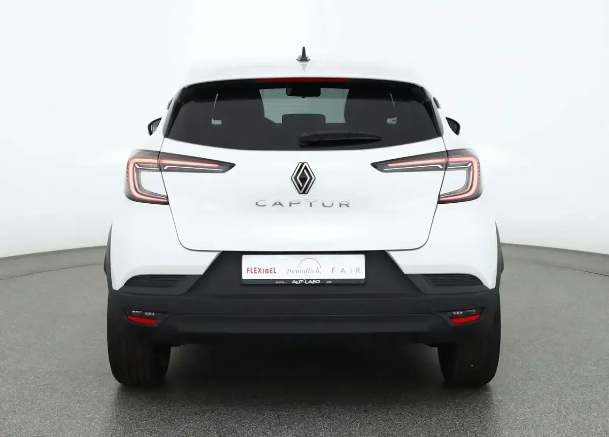 Neu Renault Captur 91 PS (66 kW) 2026 Arktisweiss SUV