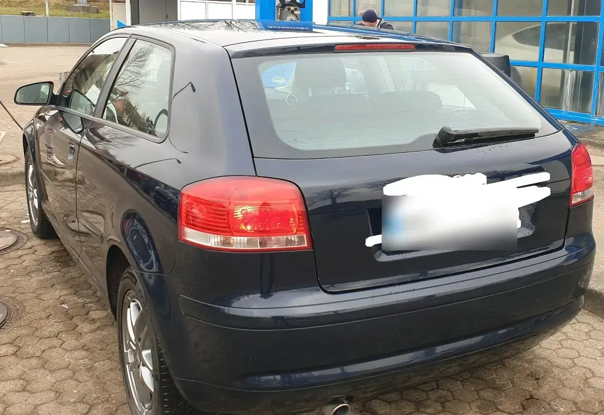 Gebraucht Audi A3 102 PS (75 kW) 2005 Blau Kleinwagen