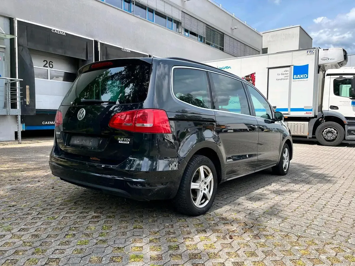 Occasion VW Sharan 140 ch (102 kW) 2015 Noir Monospace