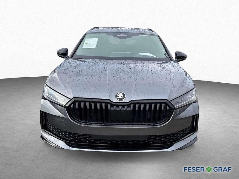 Neu Skoda Superb Suite 265 PS (194 kW) 2026 Graphitegrau metallic Kombi