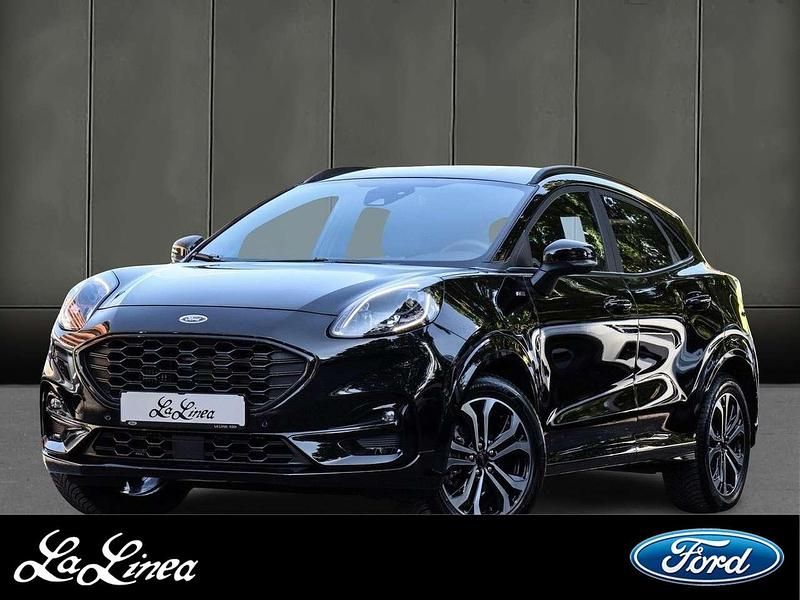 Obsidianschwarz metallic (metallic) Gebraucht 2024 Ford Puma ST-Line X SUV | 23.890 € (Guter Preis) - Bild 1/3