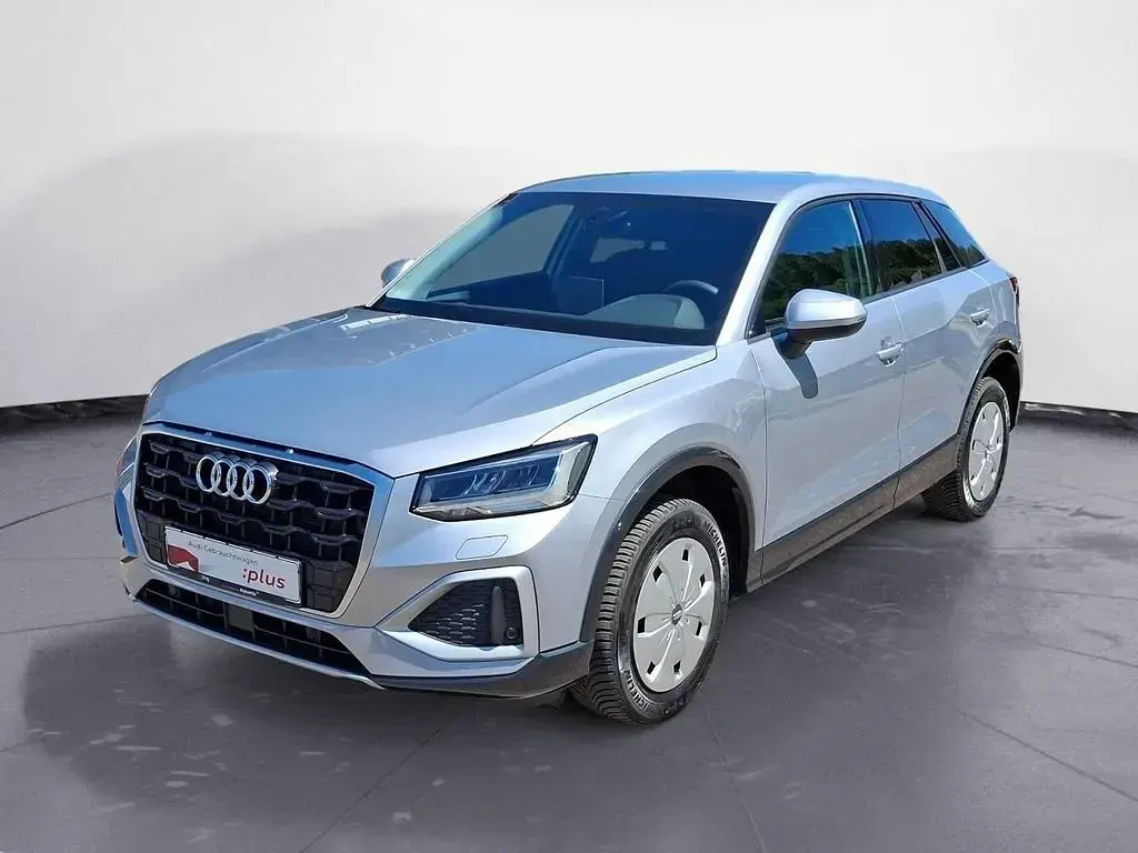 Gebraucht Audi Q2 Advanced Plus 116 PS (85 kW) 2025 Florettsilber metallic SUV