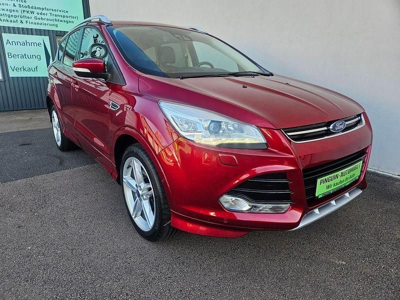 Rot Gebraucht 2015 Ford Kuga Titanium SUV | 13.950 € (Fairer Preis) - Bild 1/3