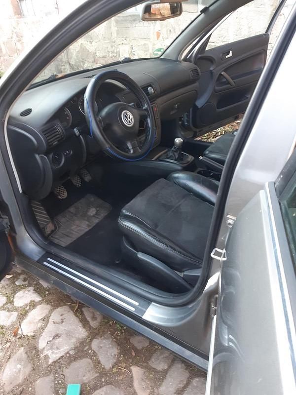 Gebraucht VW Passat 170 PS (125 kW) 2001 Grau Kombi