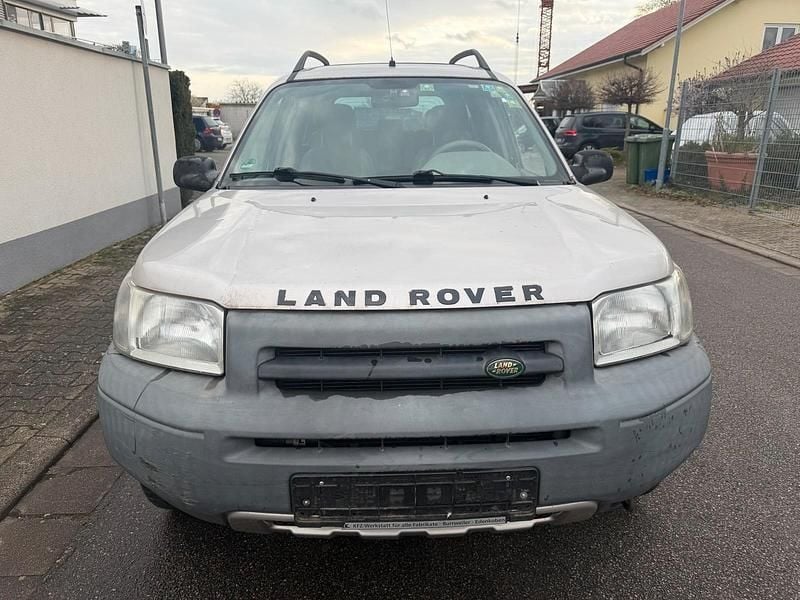 Gebraucht Land Rover Freelander 178 PS (130 kW) 2001 Silber SUV