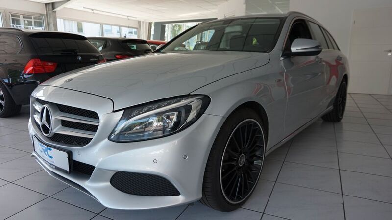 Silber Gebraucht 2015 Mercedes C180 Kombi | 11.990 € (Fairer Preis) - Bild 1/3