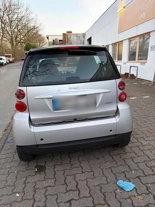 Gebraucht Smart ForTwo Coupé 71 PS (52 kW) 2011 Silber Coupé