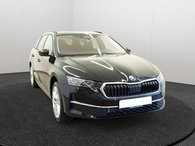 Neu Skoda Octavia 150 PS (110 kW) 2026 Schwarz Kombi