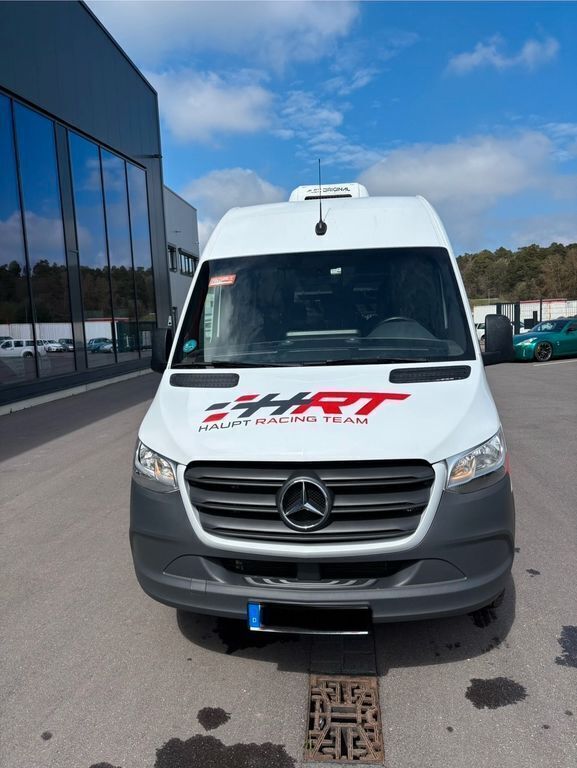 Gebraucht Mercedes Sprinter 150 PS (110 kW) 2023 Weiß Van