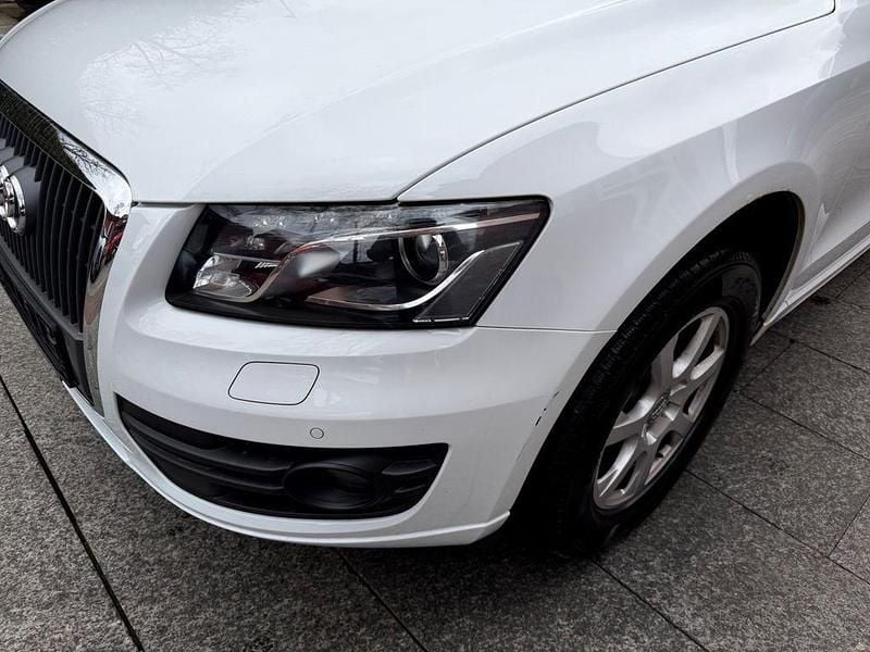 Gebraucht Audi Q5 179 PS (131 kW) 2011 Weiß SUV