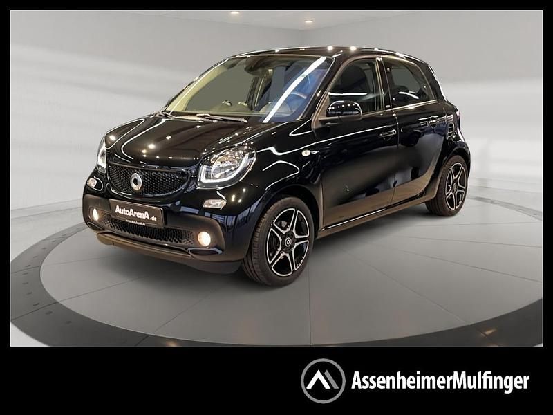 Karosserie in black Gebraucht 2019 Smart ForFour Prime Kleinwagen | 14.990 € (Fairer Preis) - Bild 1/4