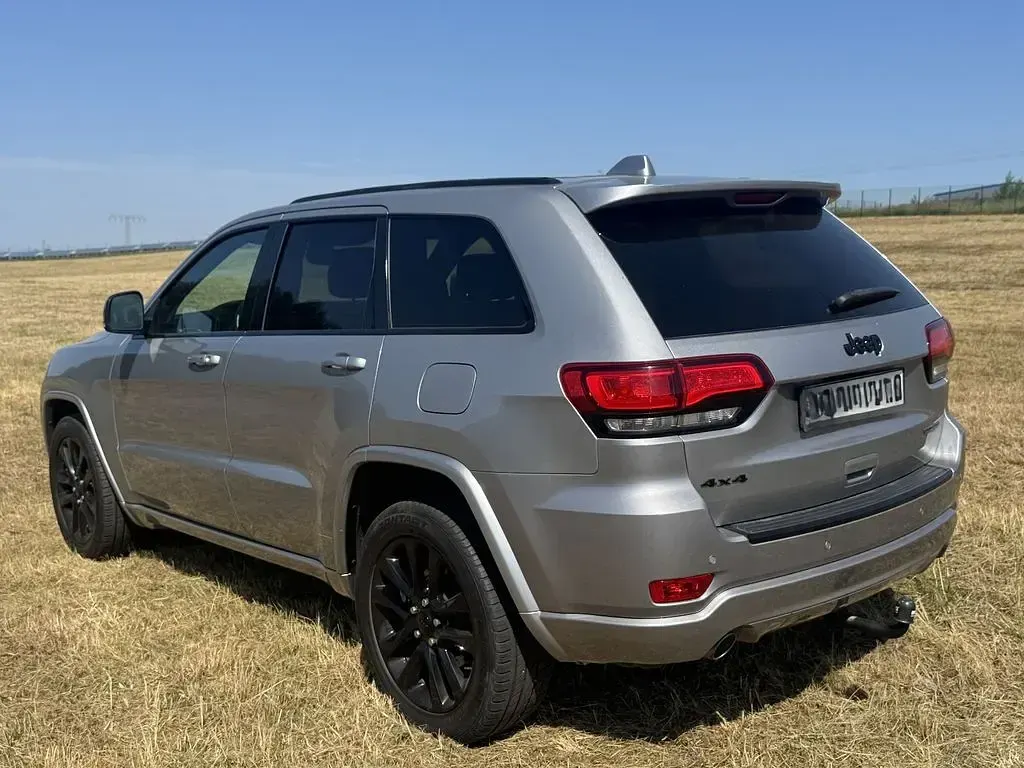 Gebraucht Jeep Grand Cherokee 250 PS (183 kW) 2018 Schwarz SUV