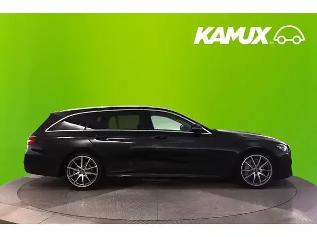 Gebraucht Mercedes E220 AMG line 194 PS (142 kW) 2020 Obsidianschwarz Kombi