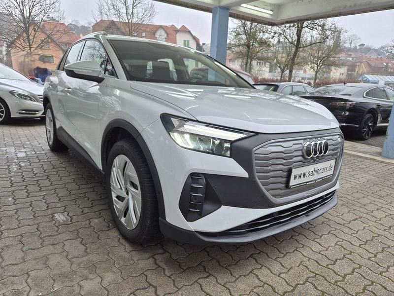 Gebraucht Audi Q4 e-tron Sport 125 kW (170 PS) 2022 Weiß SUV