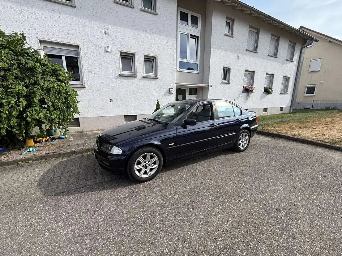 Gebraucht BMW 318 118 PS (86 kW) 2000 Limousine