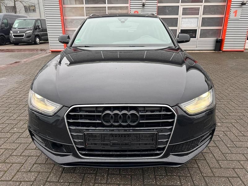 Gebraucht Audi A4 S-Line 204 PS (150 kW) 2012 Schwarz Kombi