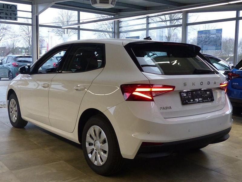 Neu Skoda Fabia 116 PS (85 kW) 2025 Verschiedene Limousine