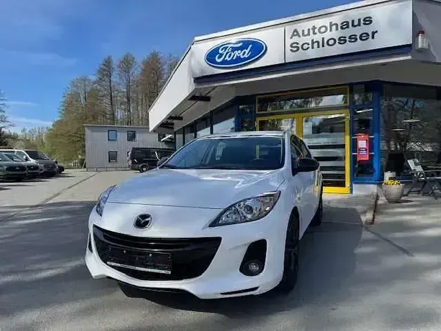 Gebraucht Mazda 3 Kenko 105 PS (77 kW) 2013 Crystal white pearl w/black Limousine