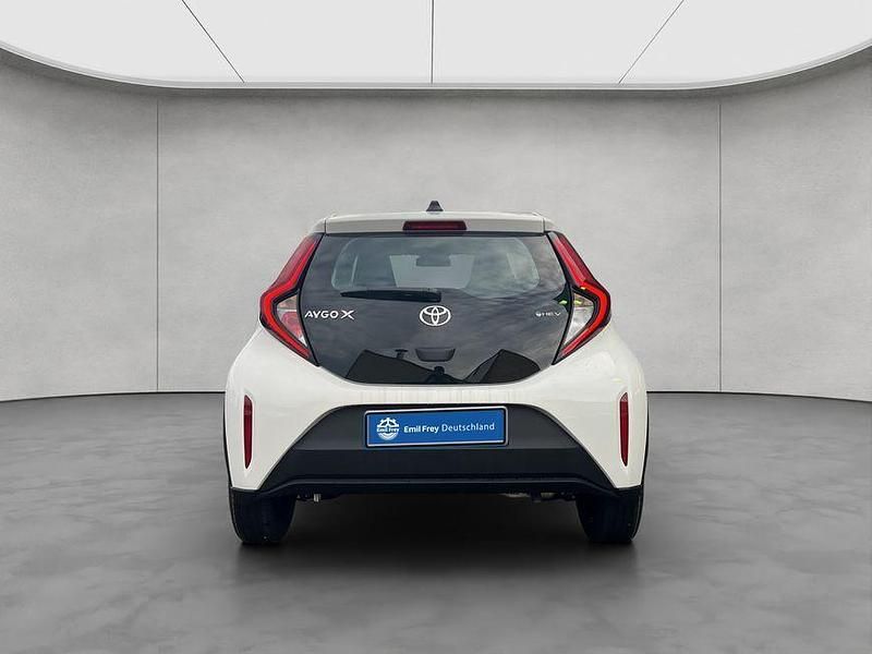 Neu Toyota Aygo X PURE 116 PS (85 kW) 2025 Weiß SUV