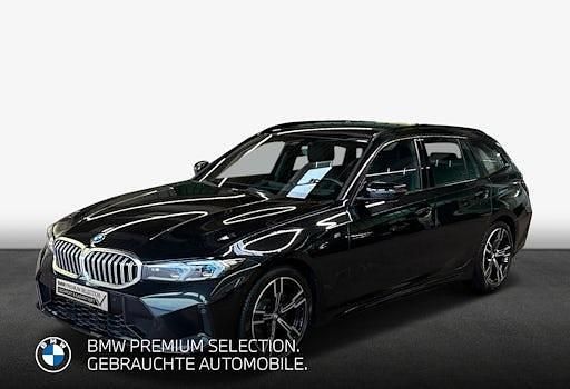 Gebraucht BMW 318 Performance 156 PS (114 kW) 2023 Saphirschwarz metallic Kombi