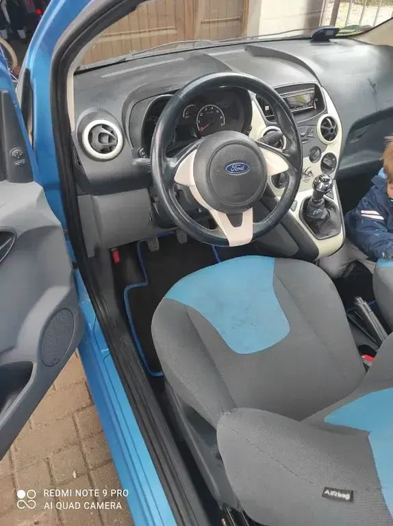 Używany Ford Ka Trend 69 KM (50 kW) 2009 Niebieski Hatchback