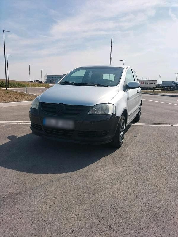 Silber Gebraucht 2007 VW Fox Kleinwagen | 900 € (Guter Preis) - Bild 1/4