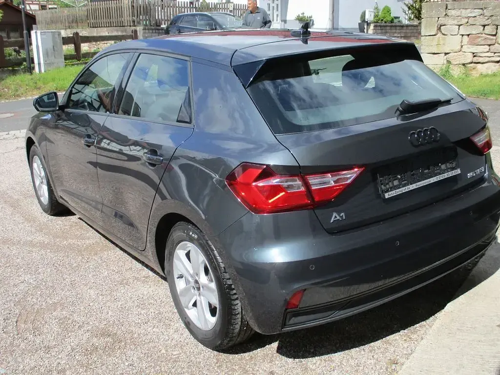 Gebraucht Audi A1 Sportback 95 PS (69 kW) 2021 Grau Kleinwagen