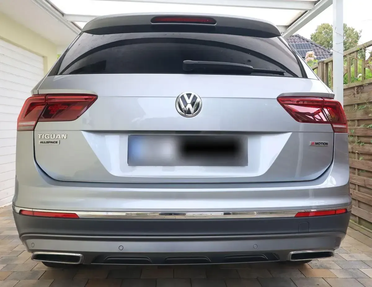 Gebraucht VW Tiguan Allspace Highline 200 PS (147 kW) 2020 Silber SUV